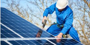 Installation Maintenance Panneaux Solaires Photovoltaïques à Faramans